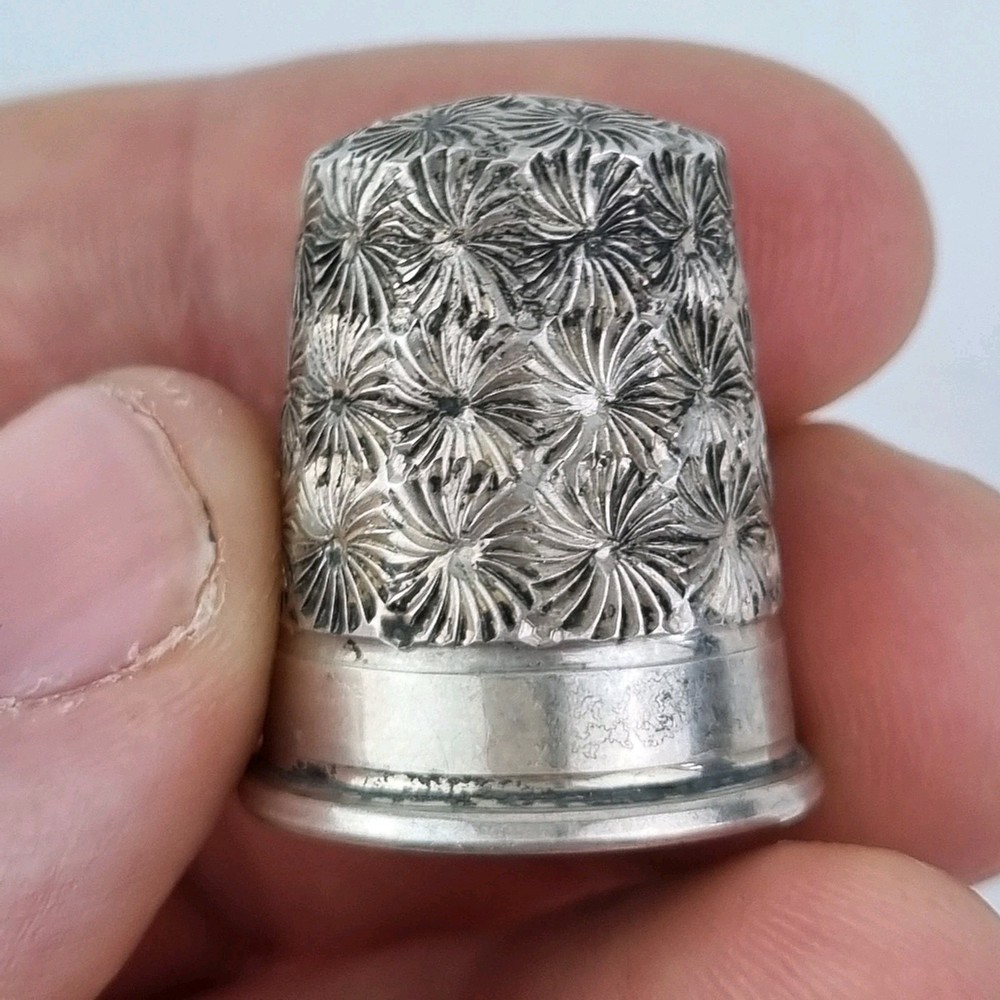Antique Solid Silver Thimble Chester 1921 Charles Horner