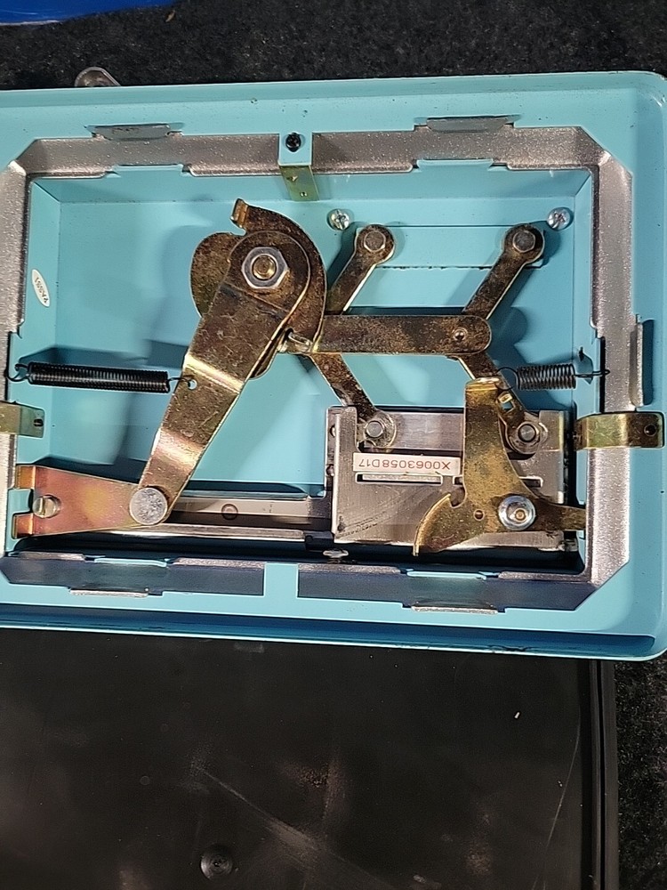 Top-0-Matic Cigarette Machine Teal