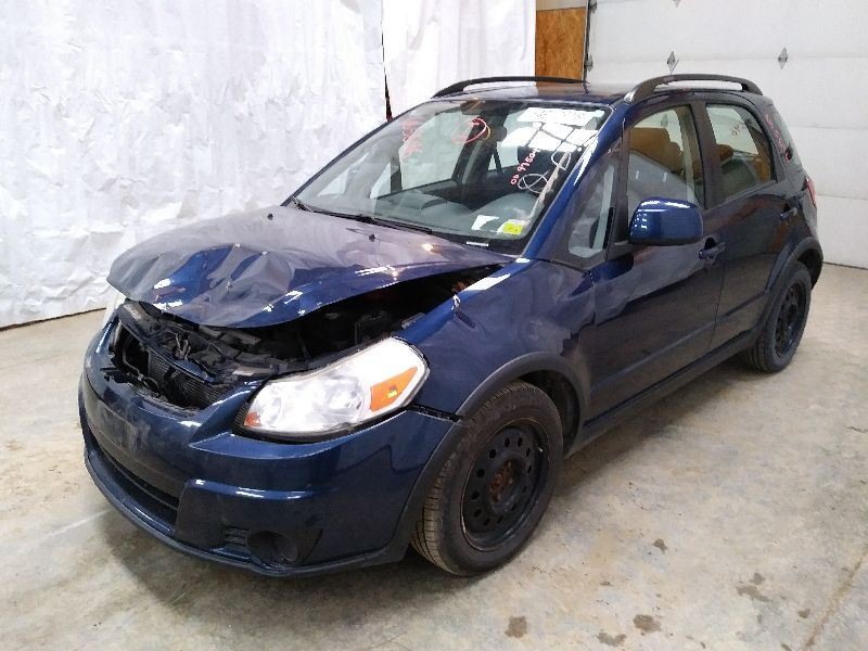 SX4 2010 Headrest 285344