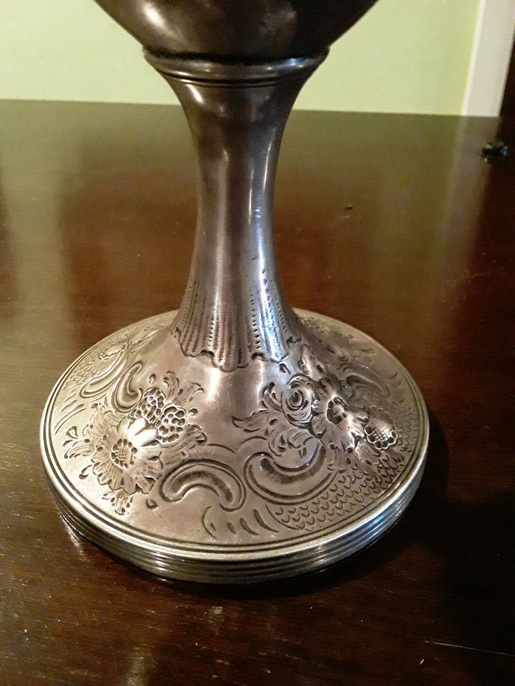 GEORGIAN STERLING SILVER THOMAS DANIEL CHALITE /GOBLET REPOUSSE SCROLL & FLORAL