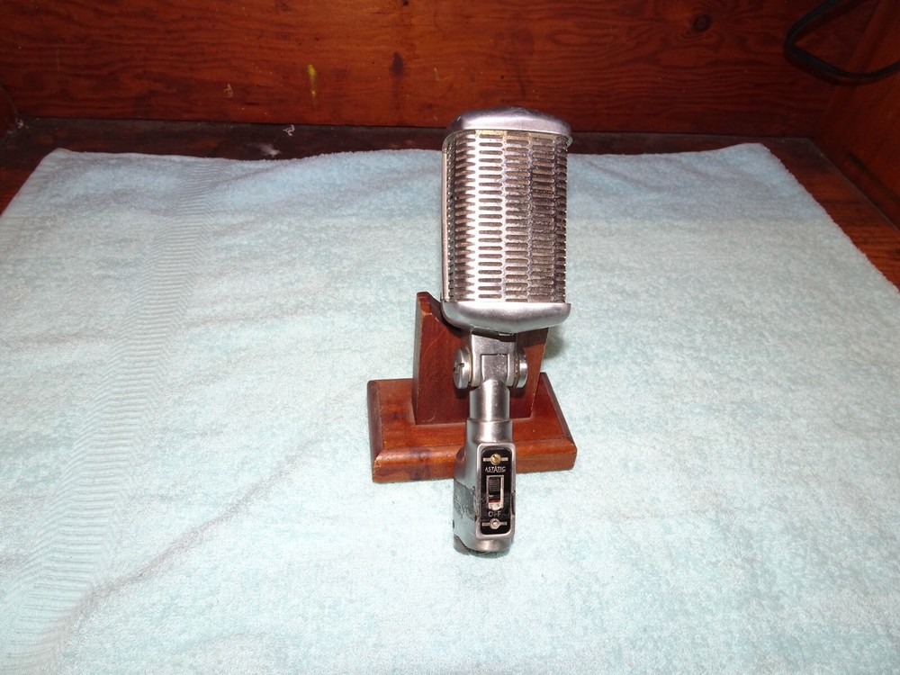 ASTATIC 77L DYNAMIC MICROPHONE Not Tested.