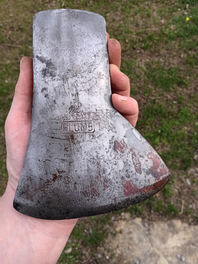 Vintage Plumb Cedar Pattern Axe Head 2 lbs 12 oz