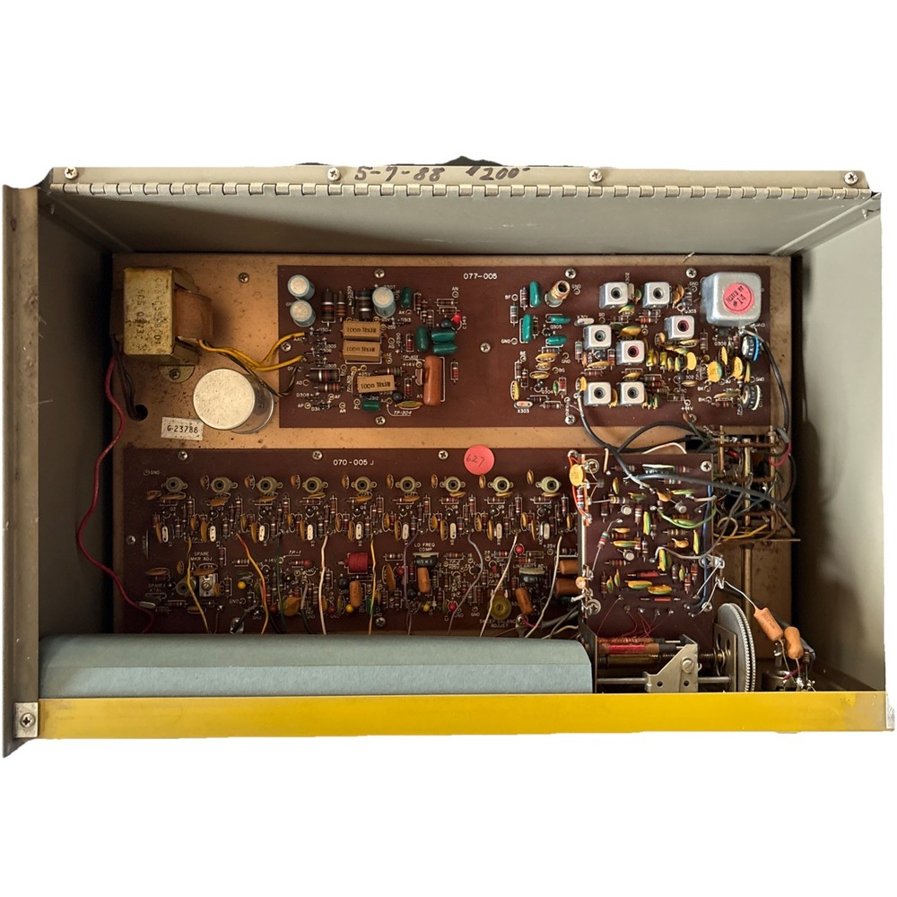 B & K Model 415 Solid State Sweep/Marker Generator Vintage