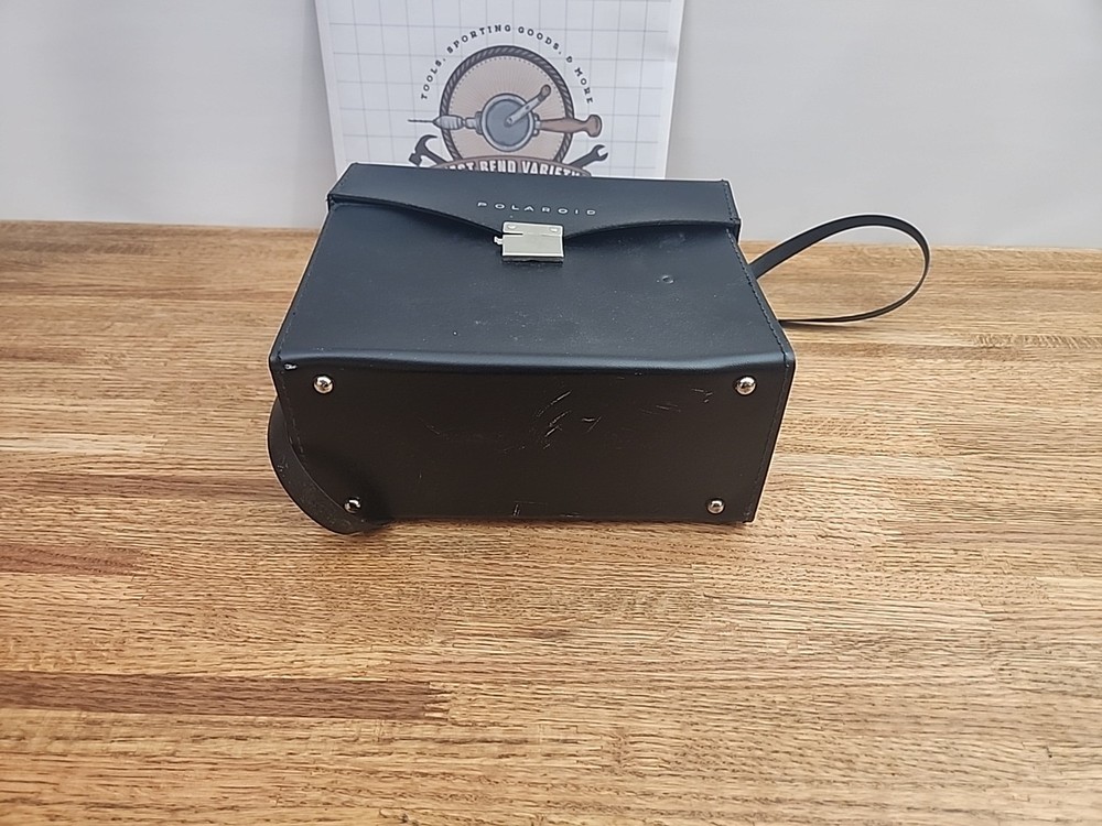 Vintage Polaroid Automatic 210 Land camera With Original Case