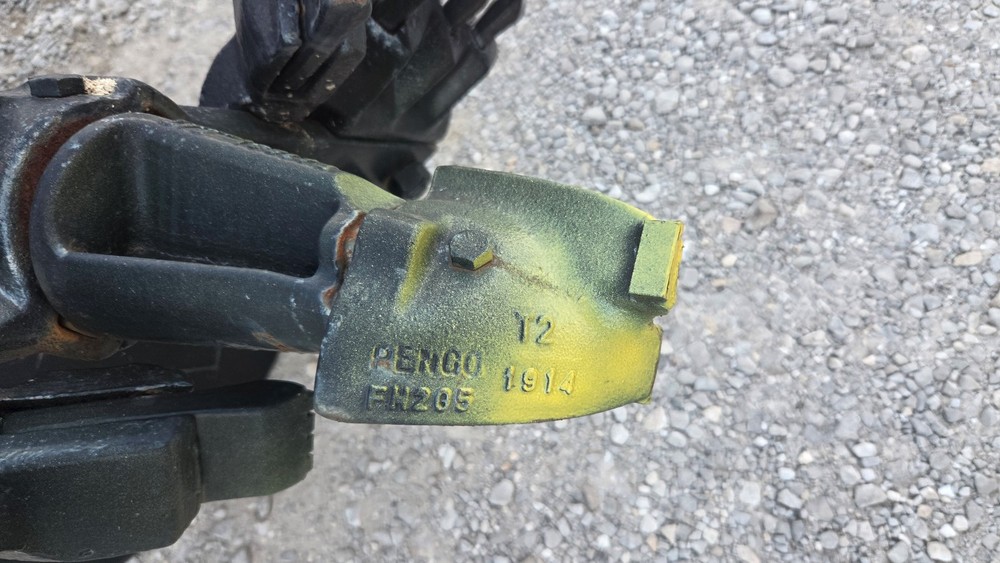 26" Digger Derrick Auger Bit DIRT 2 1/2" Hex