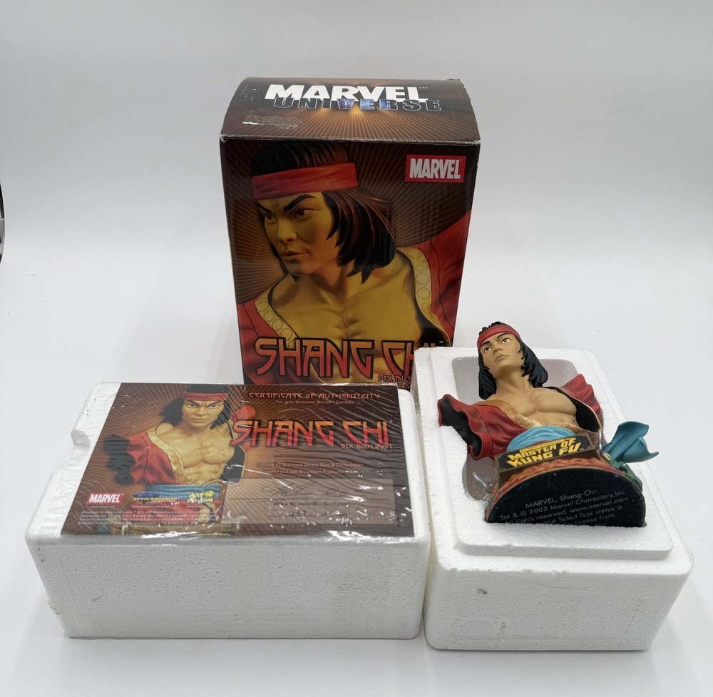Marvel Universe SHANG CHI BUST Diamond Select 2003 #247/2500
