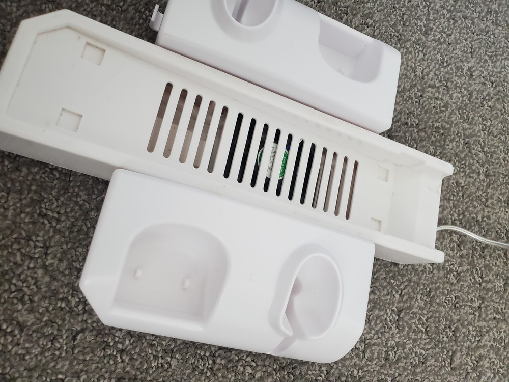 Nintendo Wii Console Stand Support w/ FAN Tested! White
