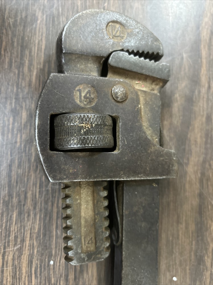 Vintage Heavy Duty Pipe Wrench 14''