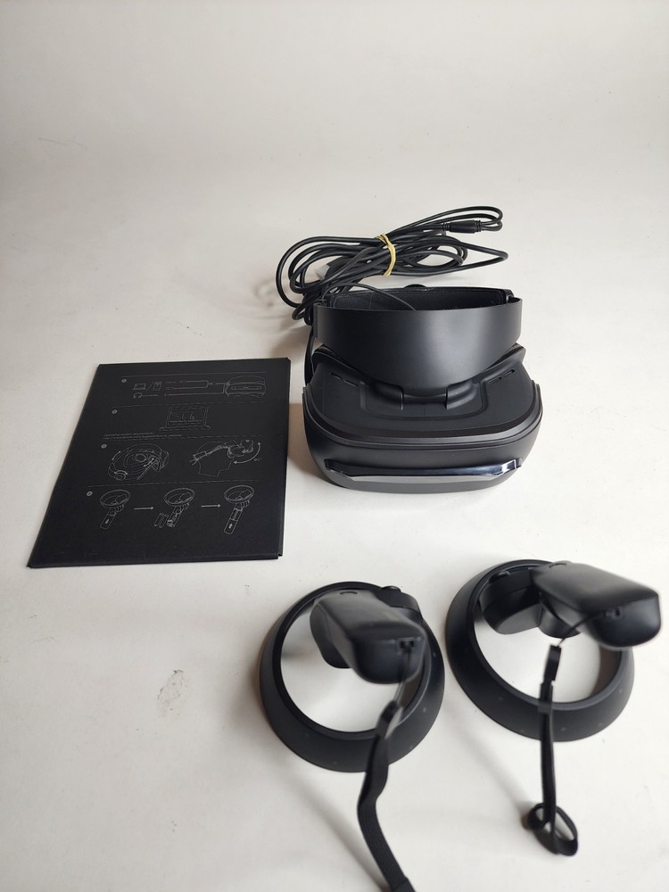 Lenovo Explorer Headset VR Set W/ Controllers Windows Mixed Reality Tested Works