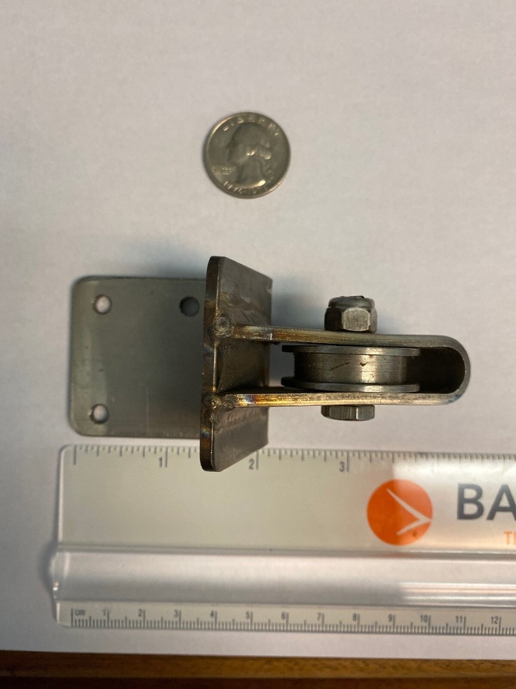 Stainless Mount And Block Centerboard Wire?
