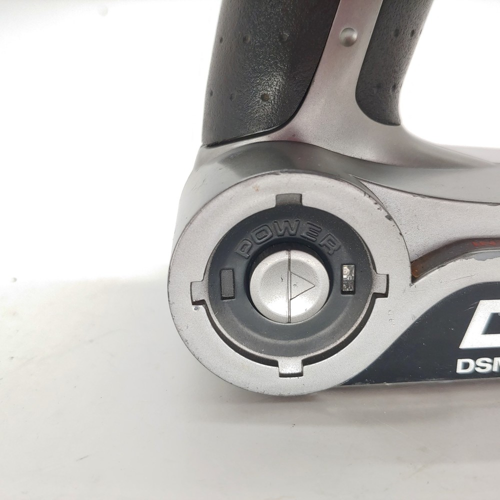 Spektrum DX2S DSM 2CH Transmitter BAD BATTERY TRAY READ