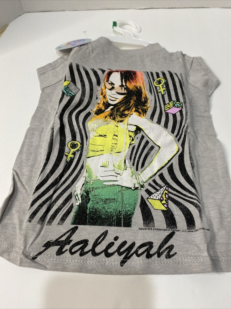 Dog, Aaliyah T-shirt Sz. sm.
