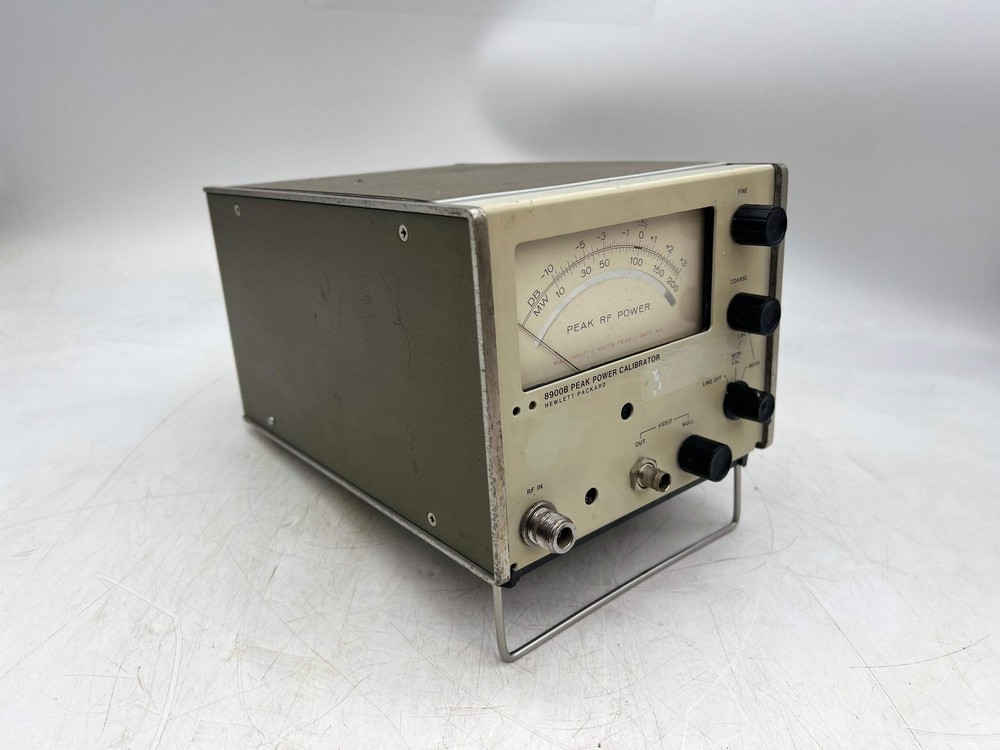 HP Hewlett Packard 8900B Peak Power Calibrator, RF (Used)