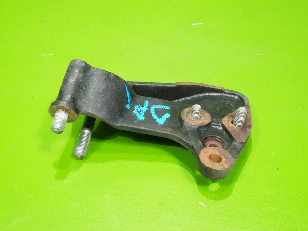02-06 RSX OEM power steering rack passenger right mount bracket support holder