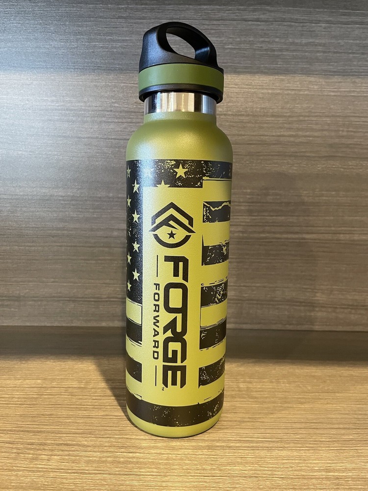 FORGE FORWARD Tundra 20 oz. Bottle. Green