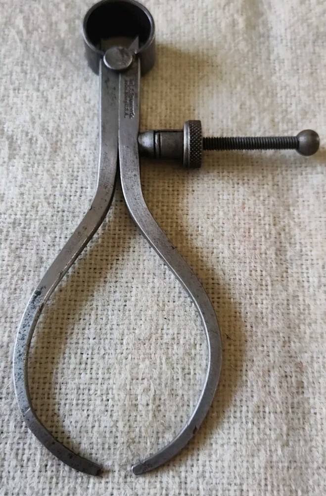 STARRETT 4-1/2" O.D. CALIPER WITH QUICK NUT