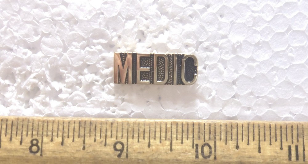 "MEDIC" Pin
