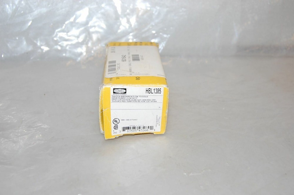 Hubbell TOGGLE SWITCH HBL1385