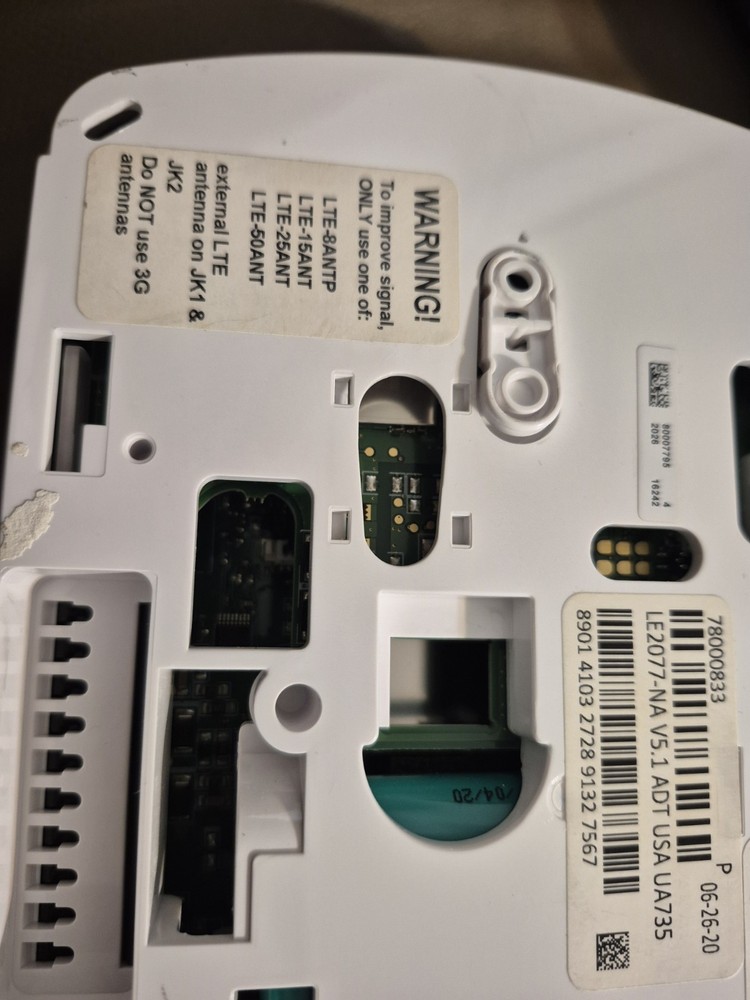 DSC Impassa Self-Contained 2-Way Wireless Security System - SCW457LEADT Untested
