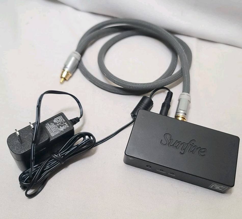 Sunfire Wireless Transmitter for Subwoofer SDSWiTX With Binary Audio Cable