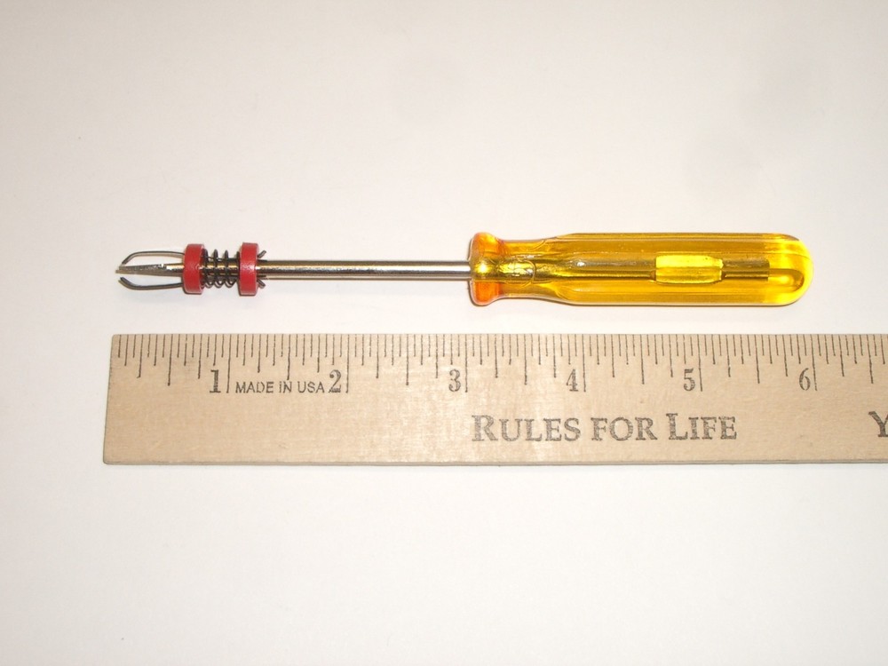GC ELECTRONICS 12-042 SCREW HOLDING FLAT BLADED SCREWDRIVER TOOL