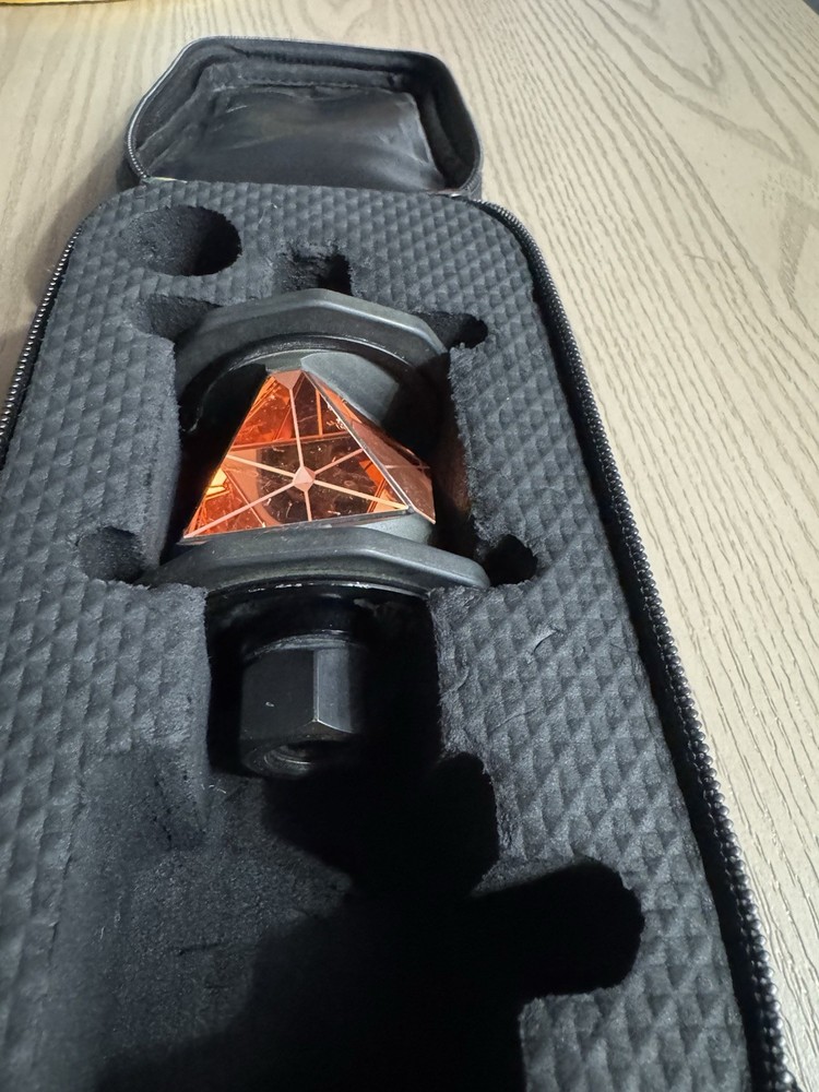 Leica MPR122 Prism Constant +28.1