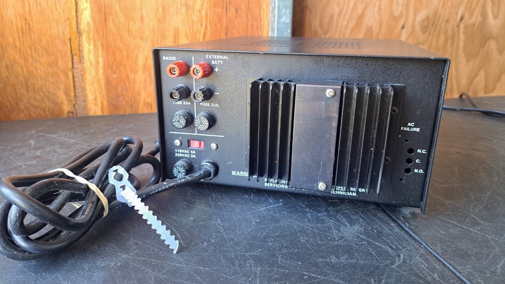 POWER-PAC Power System with Internal Battery.