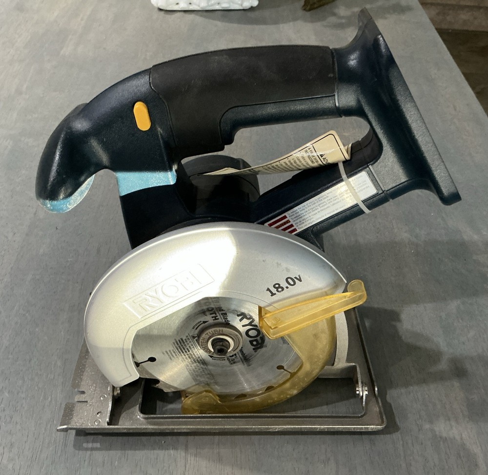 RYOBI 18V Cordless Circular Saw Bare Tool R10631