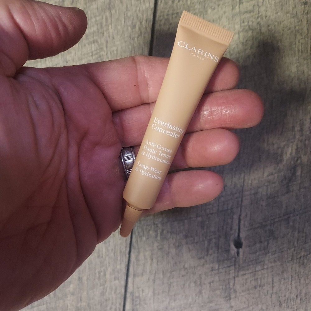 Clarins Everlasting Concealer .4oz Full Size 03 MEDIUM DEEP