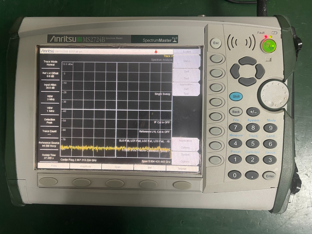 Anritsu MS2724B Spectrum Master _4121