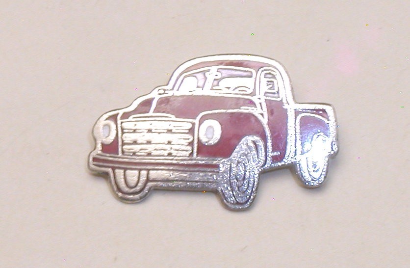 STUDEBAKER PICKUP  AUTOMOBILE  HAT/LAPEL PINS EXC CONDITION