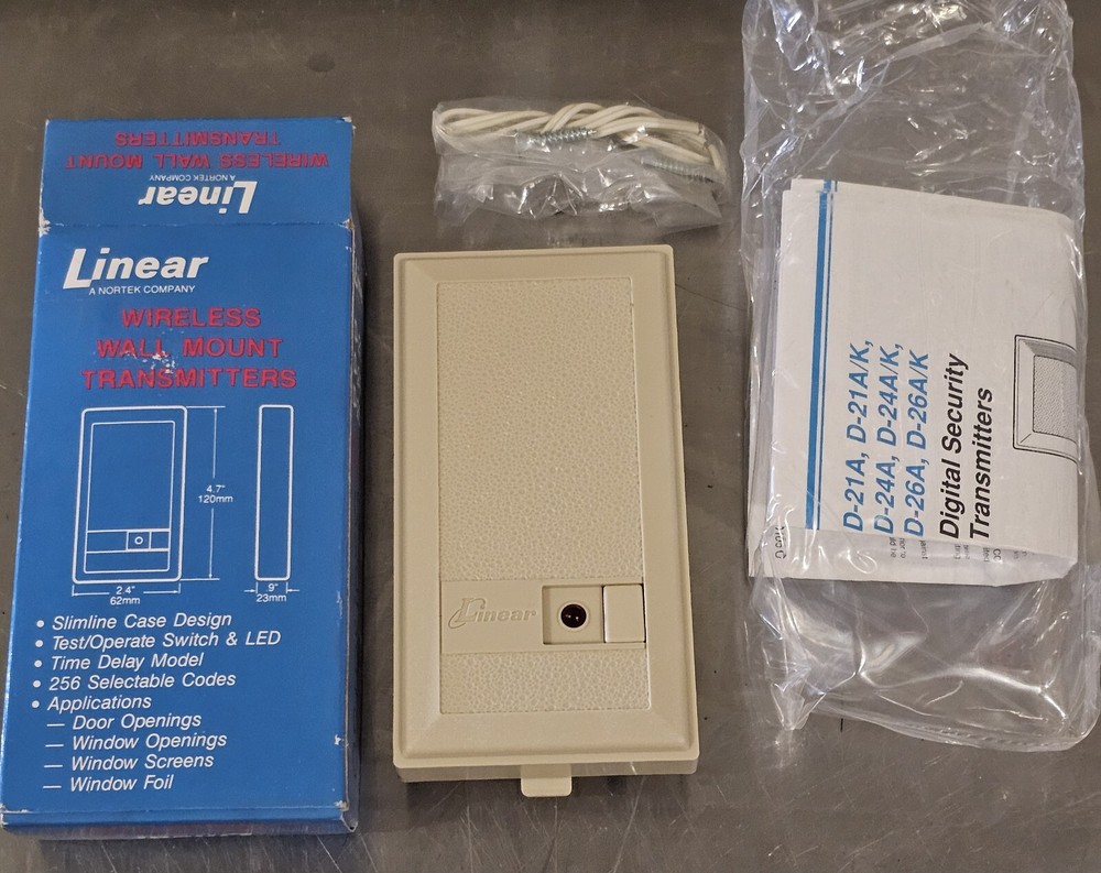 Linear D-24A Wireless Wall Mount Transmitter