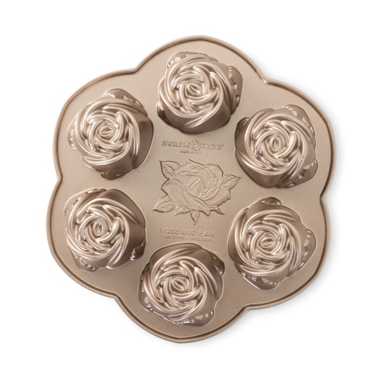Rosebud Cake Pan