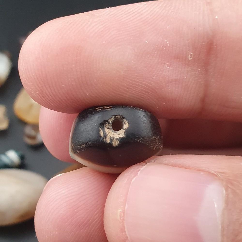 Ancient Suliemani Pattern Agate Beads Lot with Visible Damage