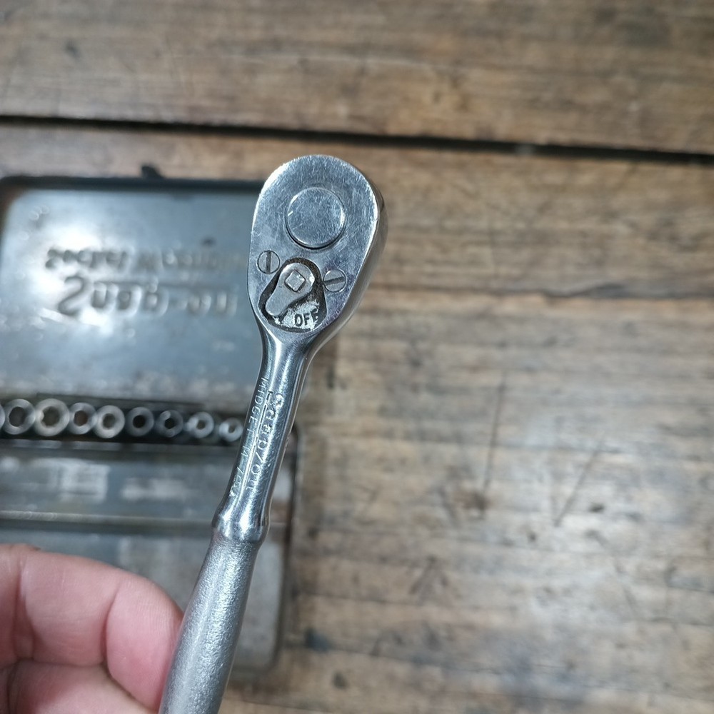 Vintage Snap-On Tools Midget Socket Wrench Set Embossed Metal Case M70 SAE