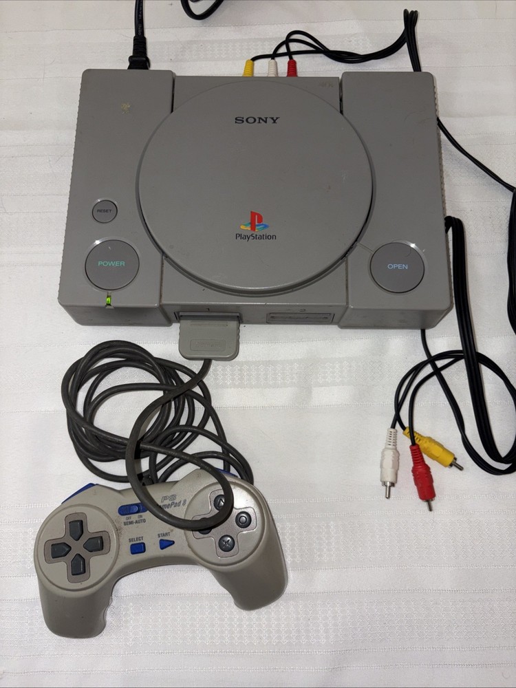 Sony PlayStation 1 PS1 System w/cables & controller