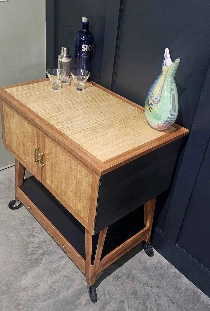 MCM Beverage Cart