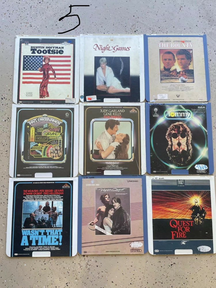 CED Selectavision VideoDisc 11/2 added