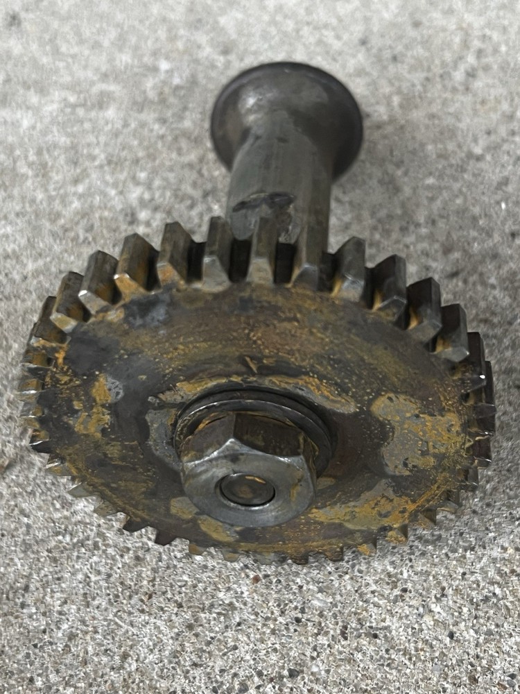 Logan 10” Lathe Apron Idler Shift Gear Assembly