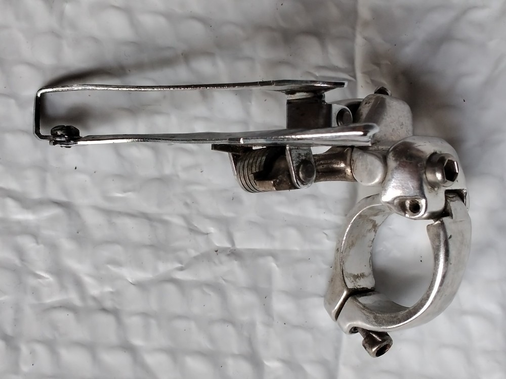campagnolo daytona front derailleur