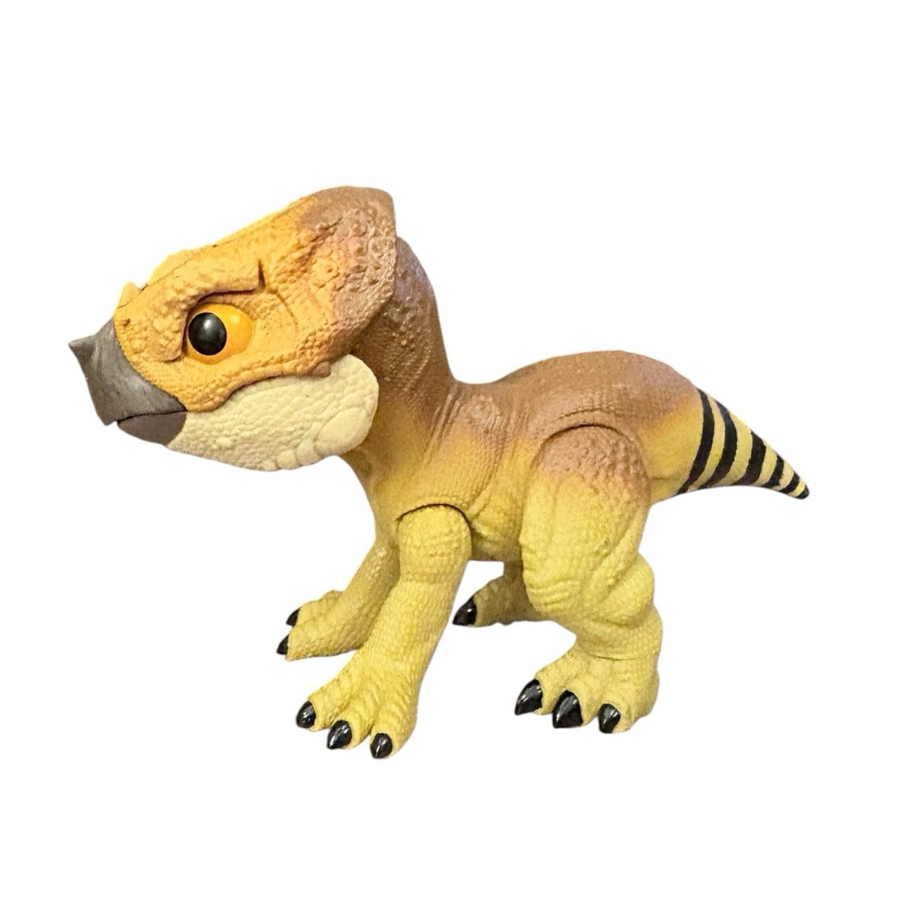 Mattel Jurassic World Rebirth Primal Protector Aquilops Dolores Interactive