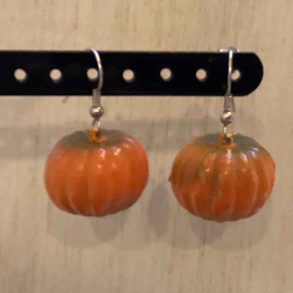 Stunning Vintage Fall Pumpkin Fishhook Earrings