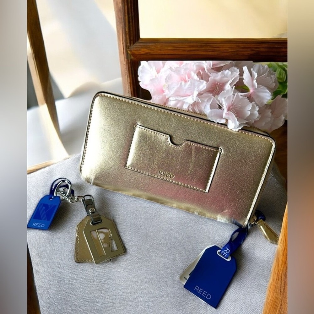 Reed Gold Wallet And Initials R Keychain