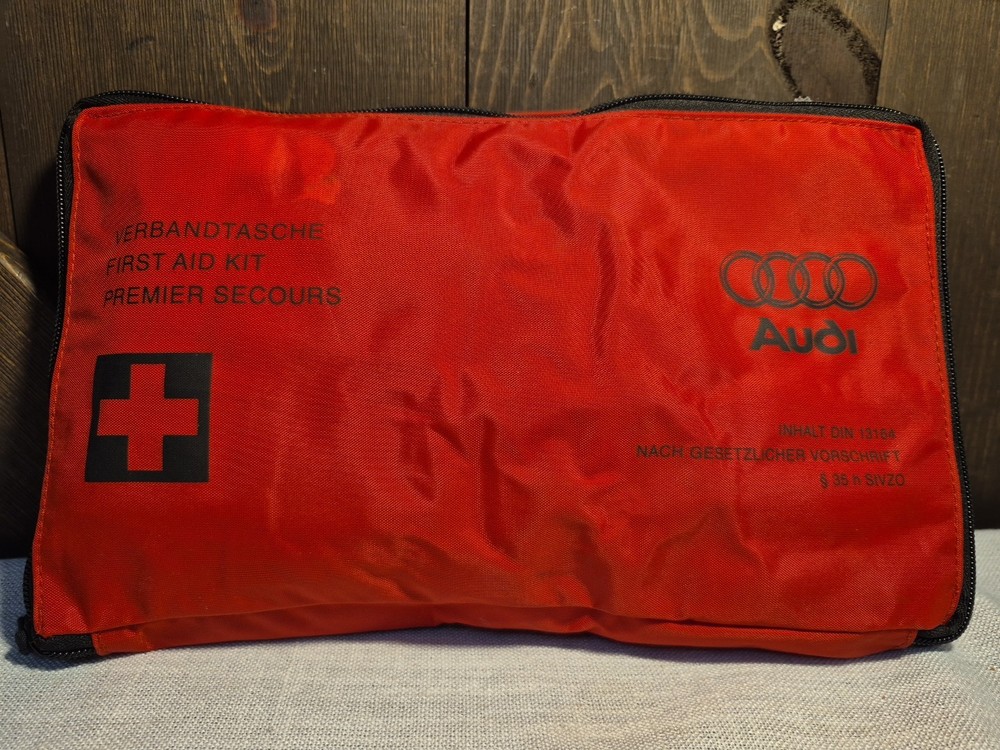 2002-2008 Audi Quattro First Aid Kit 8E0 960 281 Hartmann