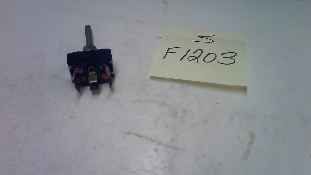 1 MR 3380 6 TERNINAL TOGGLE SWITCH