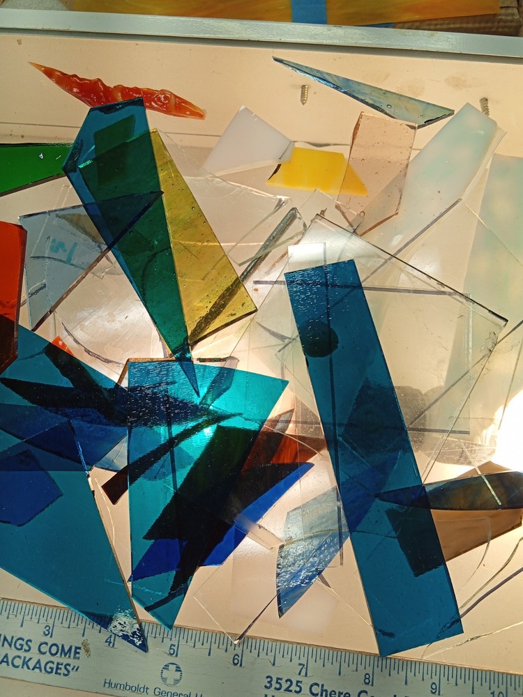 STAINED/ART GLASS SCRAP - GREAT SELECTION! SHIPS FAST SAME OR NEXT DAY! 8 LBS!
