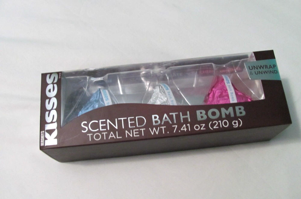 NEW HERSHEY'S KISSES SCENTED BATH BOMBS SET