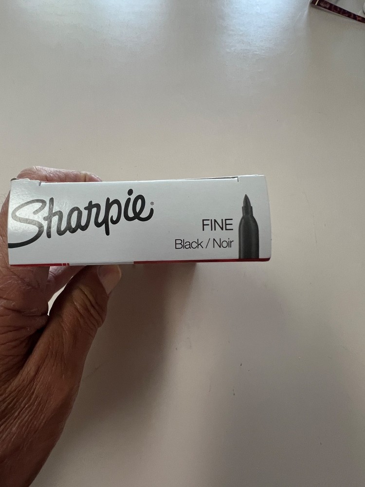 Original Sharpie Fine Point Permanent Marker, Black, 12 Count, NIB