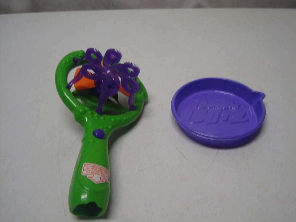 Bubble Blitz Light Up Bubble WhirlWind Battery Powered Wand