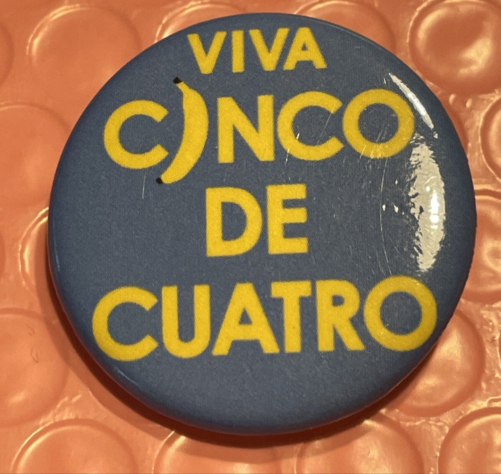 Arrested Development Buttons Bluth's Banana hot topic